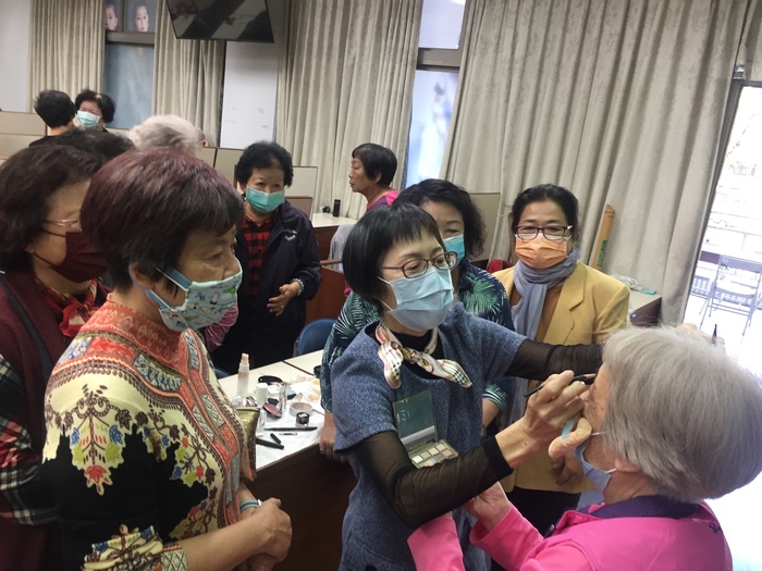 110.12.13銀髮造型設計Image
