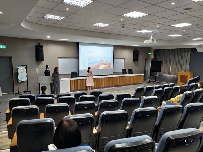 台日交流「秋季養生」研習會系列二-邀請「The Day Spa」河崎多惠社長，蒞校進行日式秋季養生法及芳香療法美療師職涯發展趨勢介紹圖片