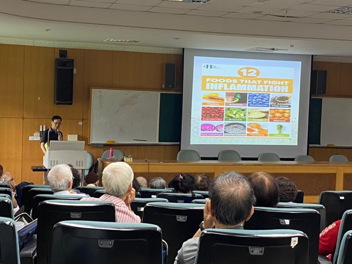 109.09.21 銀髮族健康促進-成和正老師圖片
