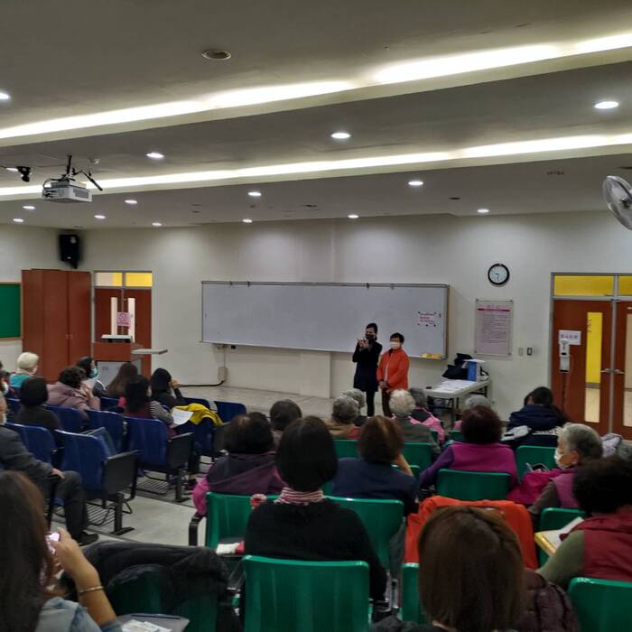 111.02.21樂齡大學開學圖片